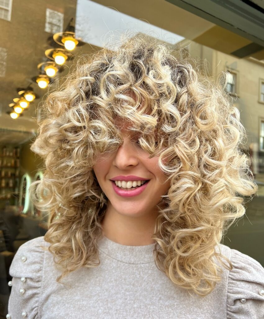 Tendencias de belleza para la primavera de 2026 - Shag bob - @hairspringstudio | Treatwell