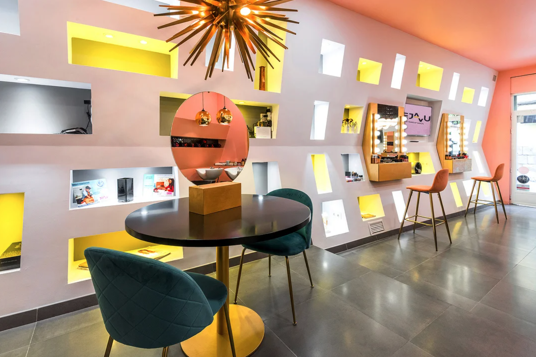 Servicios de peluqueria : hace la lista de precios de servicios de tu salón de belleza